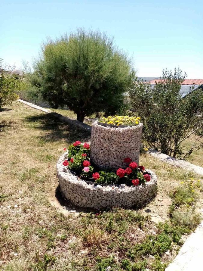 Apartmani Cesar Rtina Exterior foto