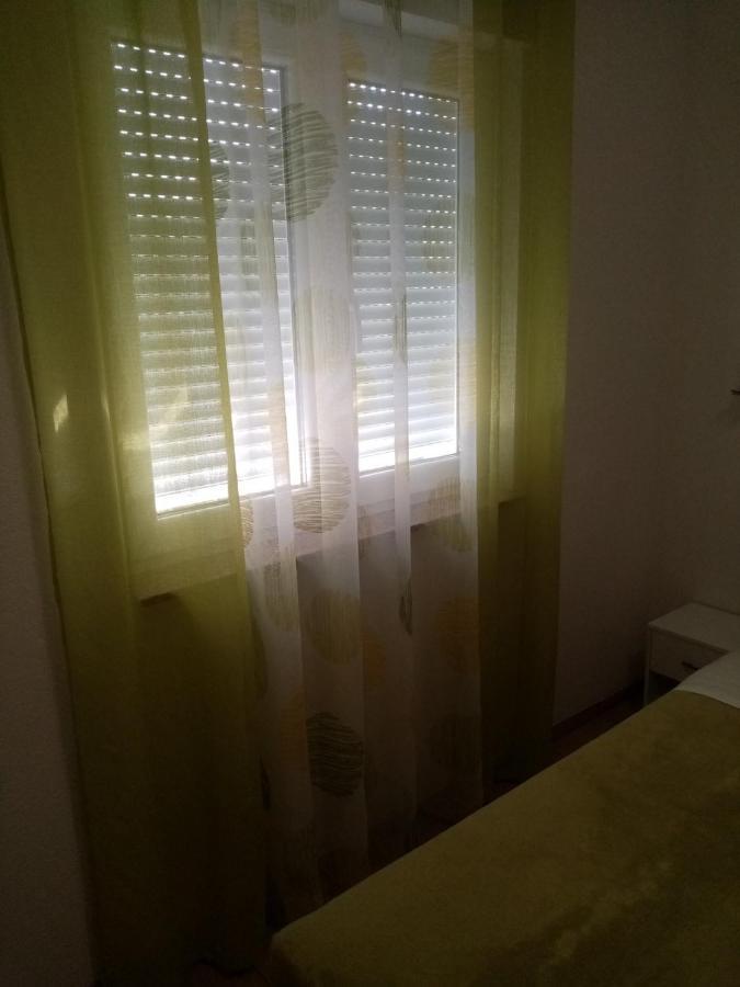 Apartmani Cesar Rtina Exterior foto